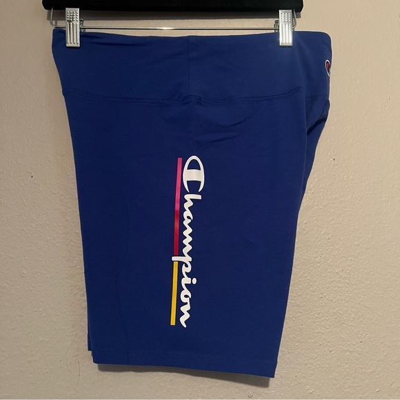 Champion Women's Blue Logo Moisture Wicking Biker Short Size Large - Picture 4 of 6